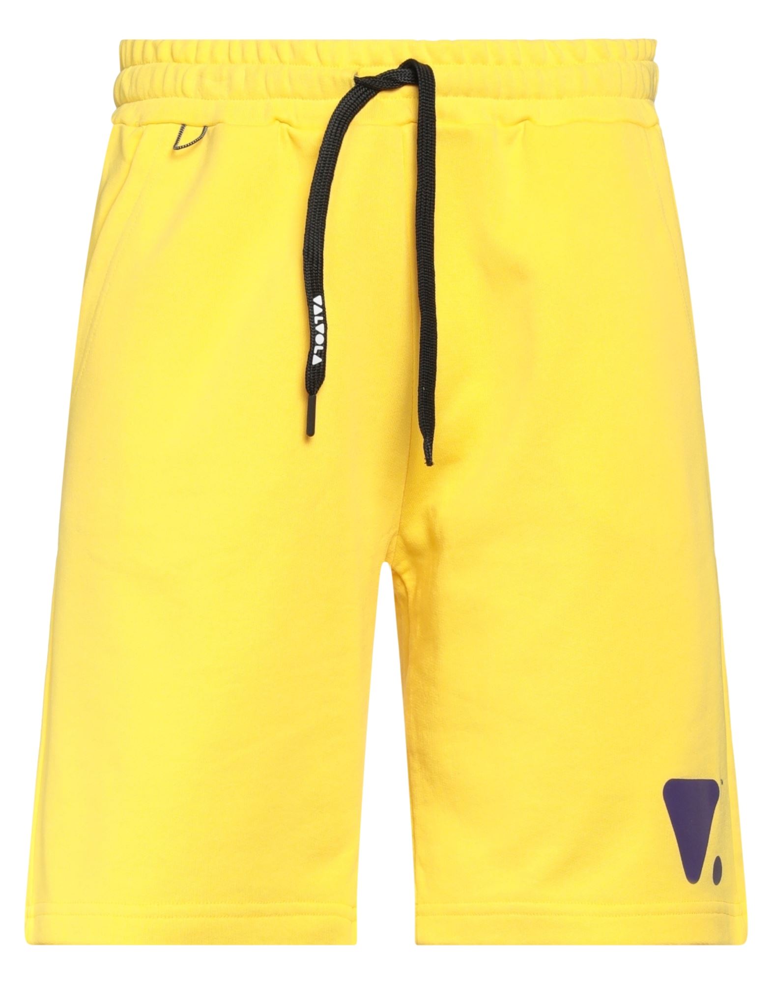 Valvola. Man Shorts & Bermuda Shorts Yellow Size L Cotton