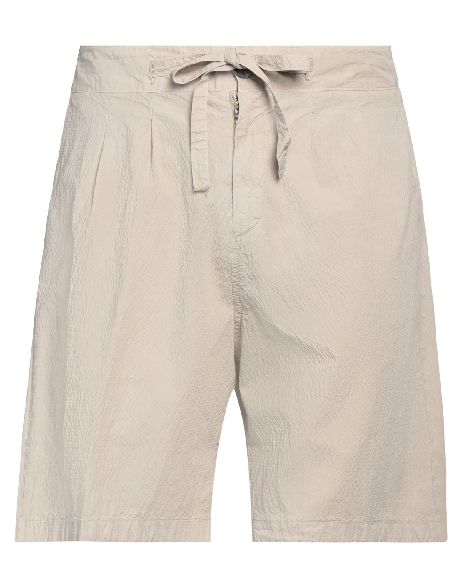 Alessandro Dell'acqua Man Shorts & Bermuda Shorts Beige Size 32 Cotton, Elastane