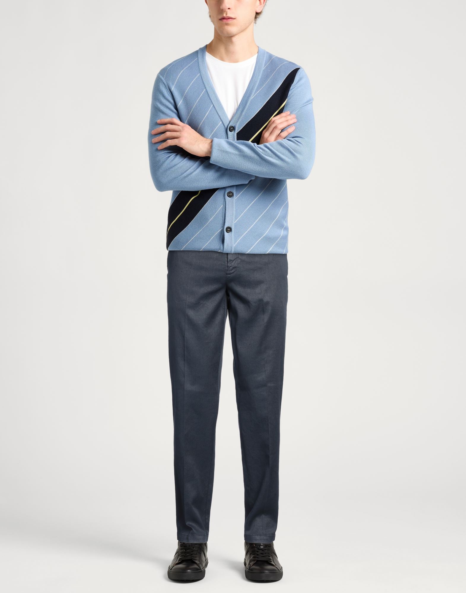  120% Lino - Hosen & Röcke - Hosen - On Yoox.com 