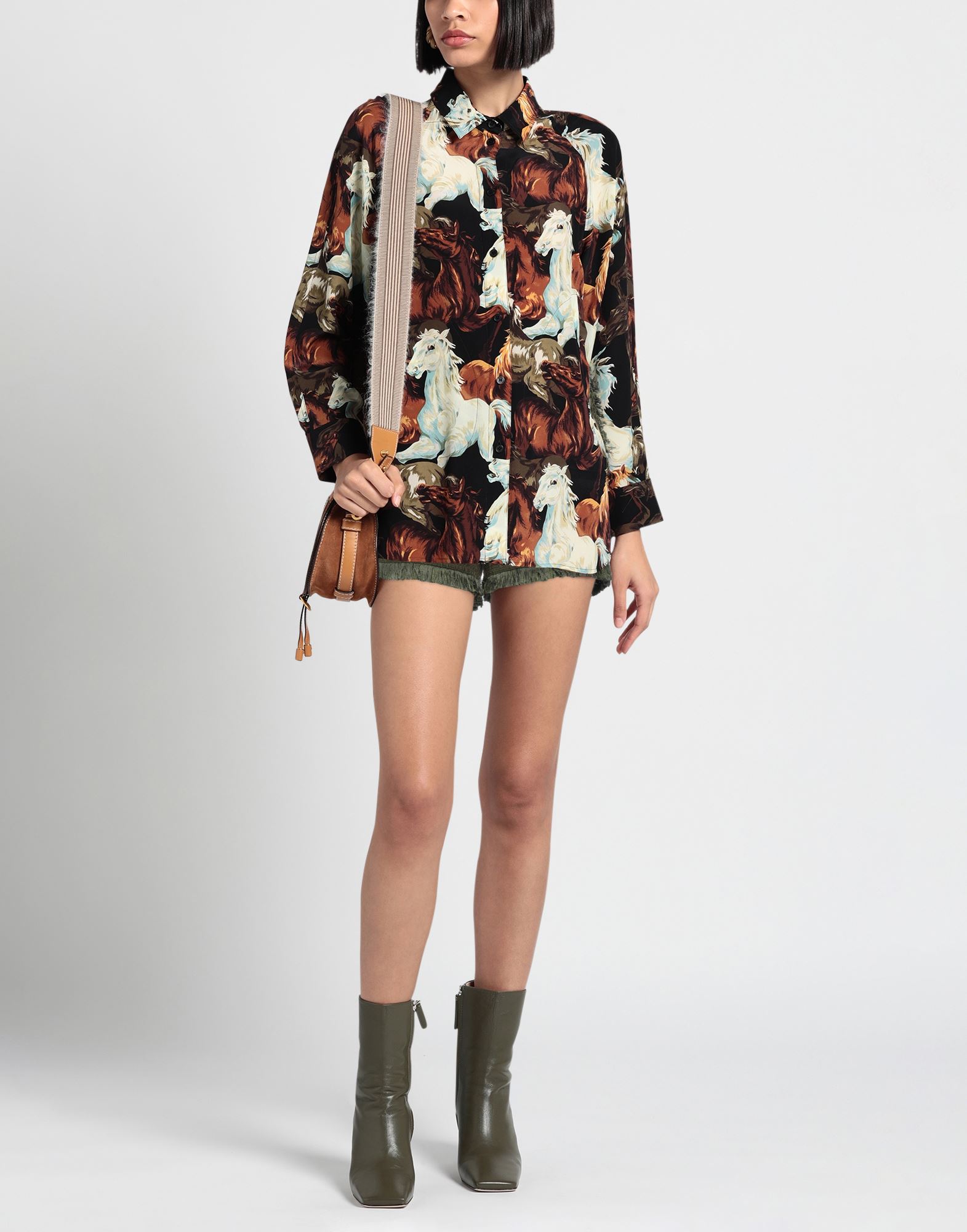  Anna Molinari - Hosen & Röcke - Shorts & Bermudashorts - On Yoox.com 
