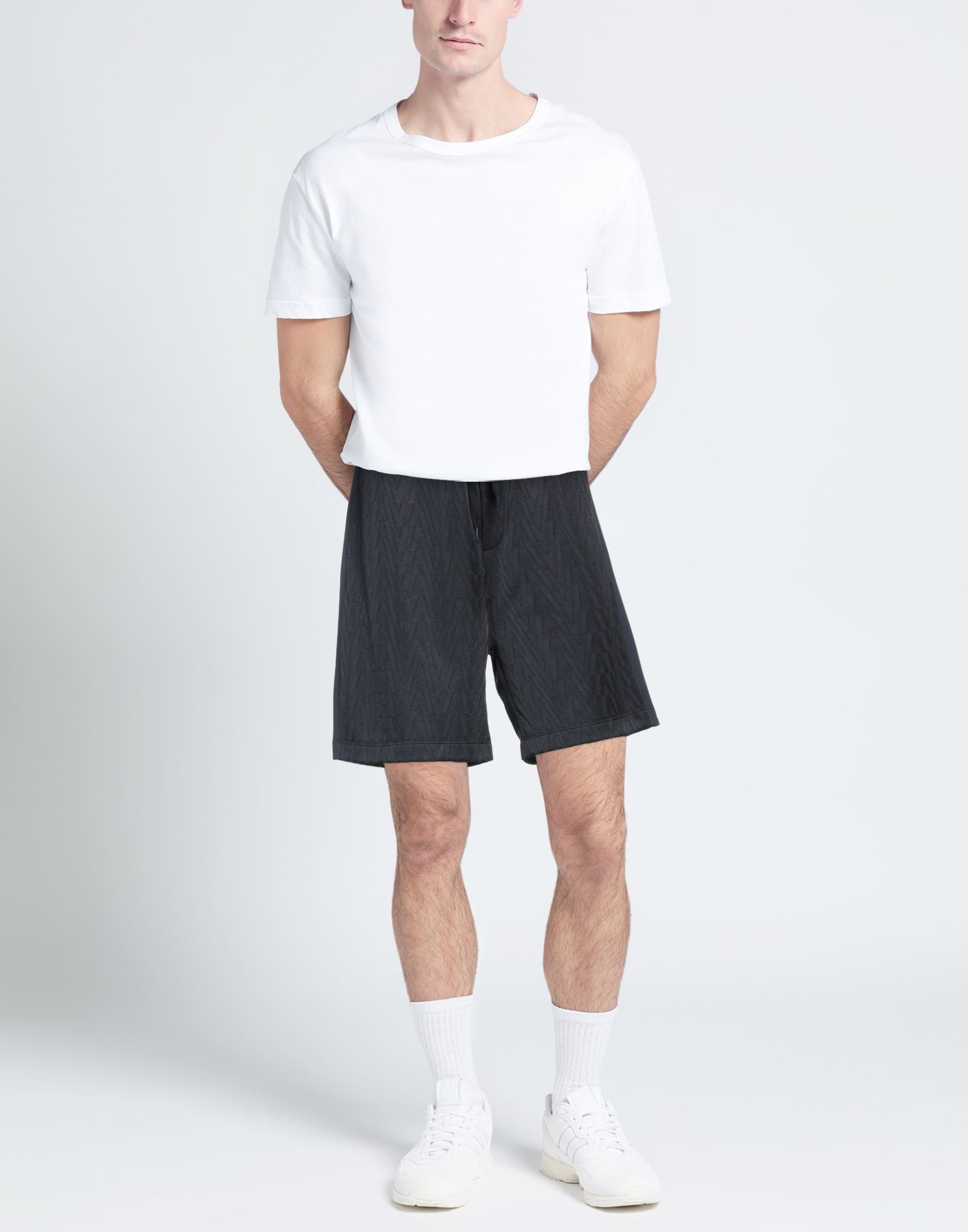  Valentino Garavani - Hosen & Röcke - Shorts & Bermudashorts - On Yoox.com 