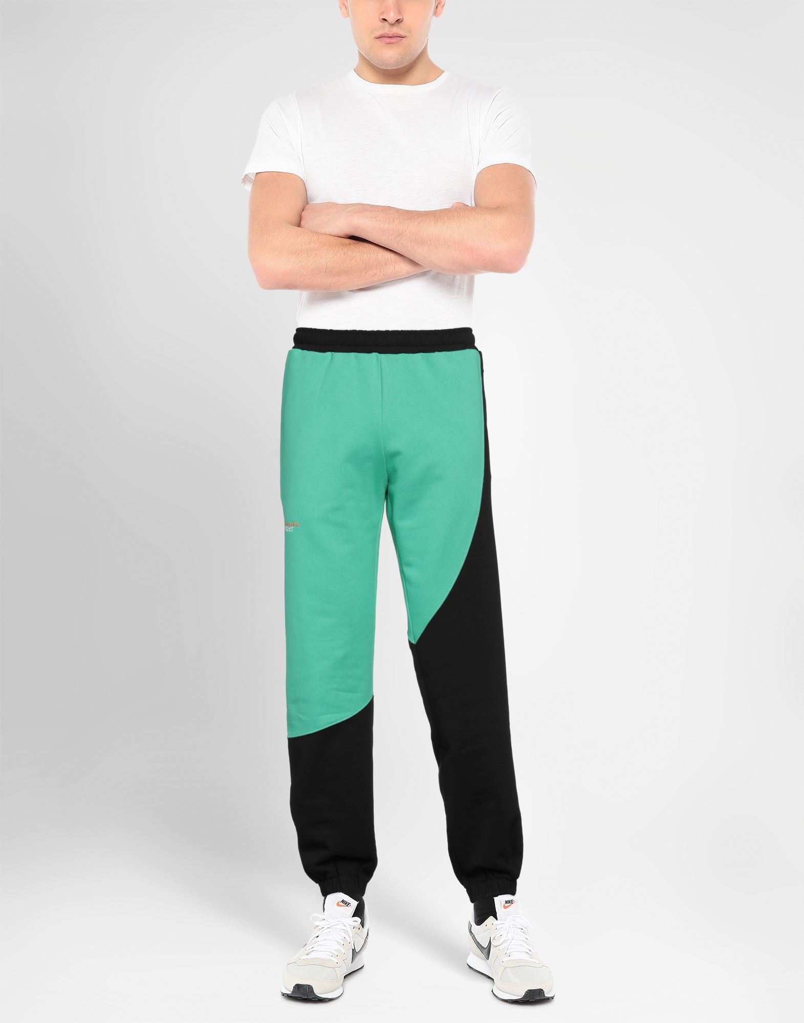  Iuter - Hosen & Röcke - Hosen - On Yoox.com 