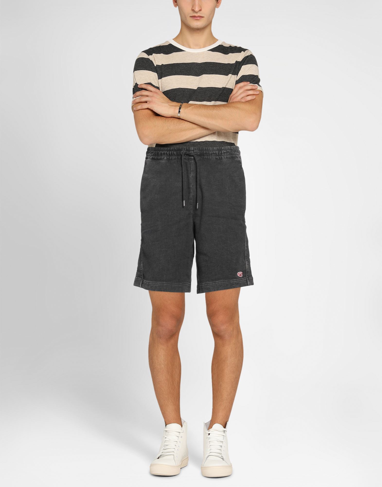  Diesel - Hosen & Röcke - Jeansshorts - On Yoox.com 