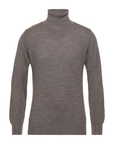 Водолазки TWENTY-ONE 