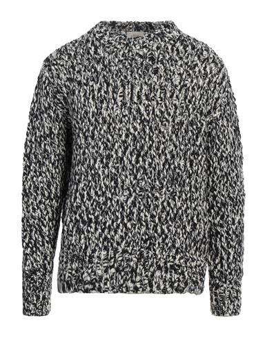 Altea Textured Knit Round Neck Sweater In Black