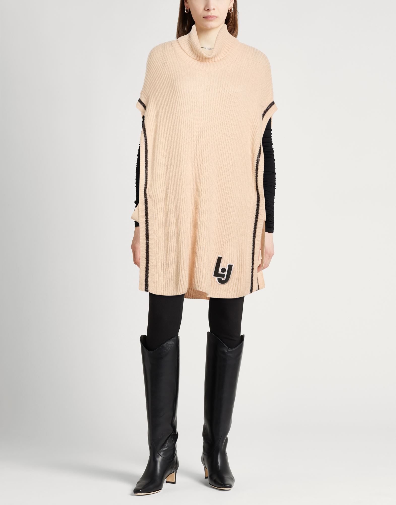  Liu •jo - Jacken & Mäntel - Capes - On Yoox.com 