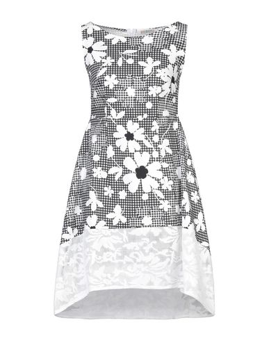 Короткое платье TRE PIUME 15020574xa