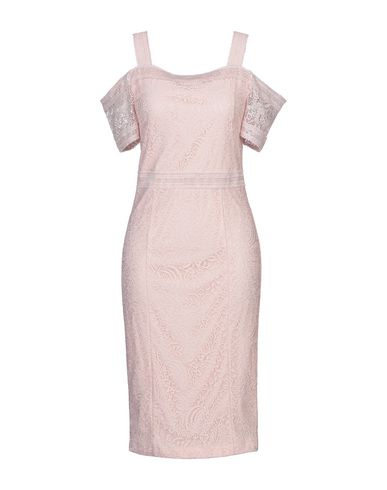 Платье до колена