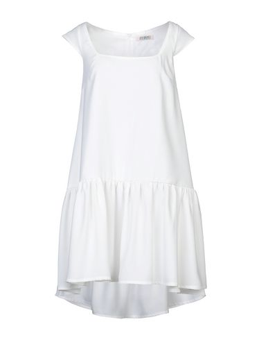 Короткое платье TRE PIUME 15032362tw