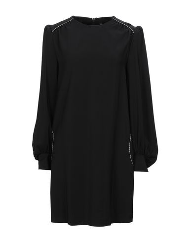 Короткое платье