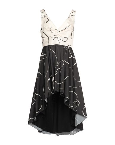 Короткое платье