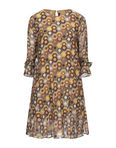 Короткое платье