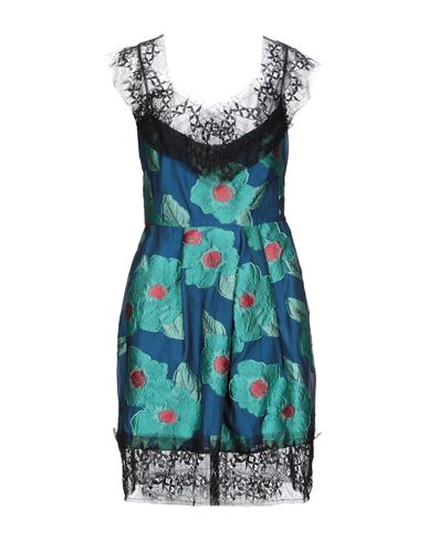 Короткое платье