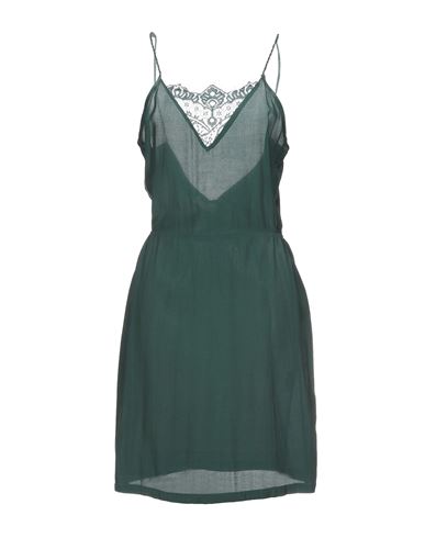 Короткое платье