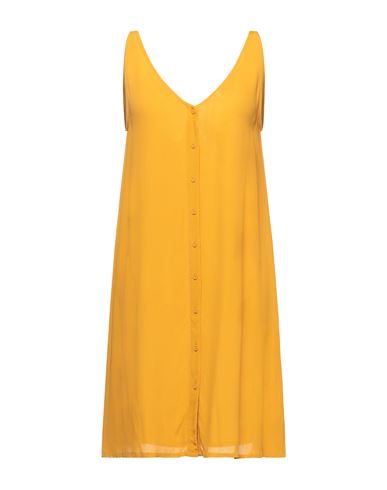 Короткое платье MINIMUM 