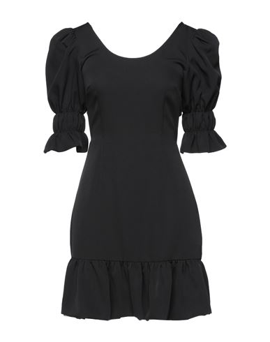 Короткое платье NA-KD