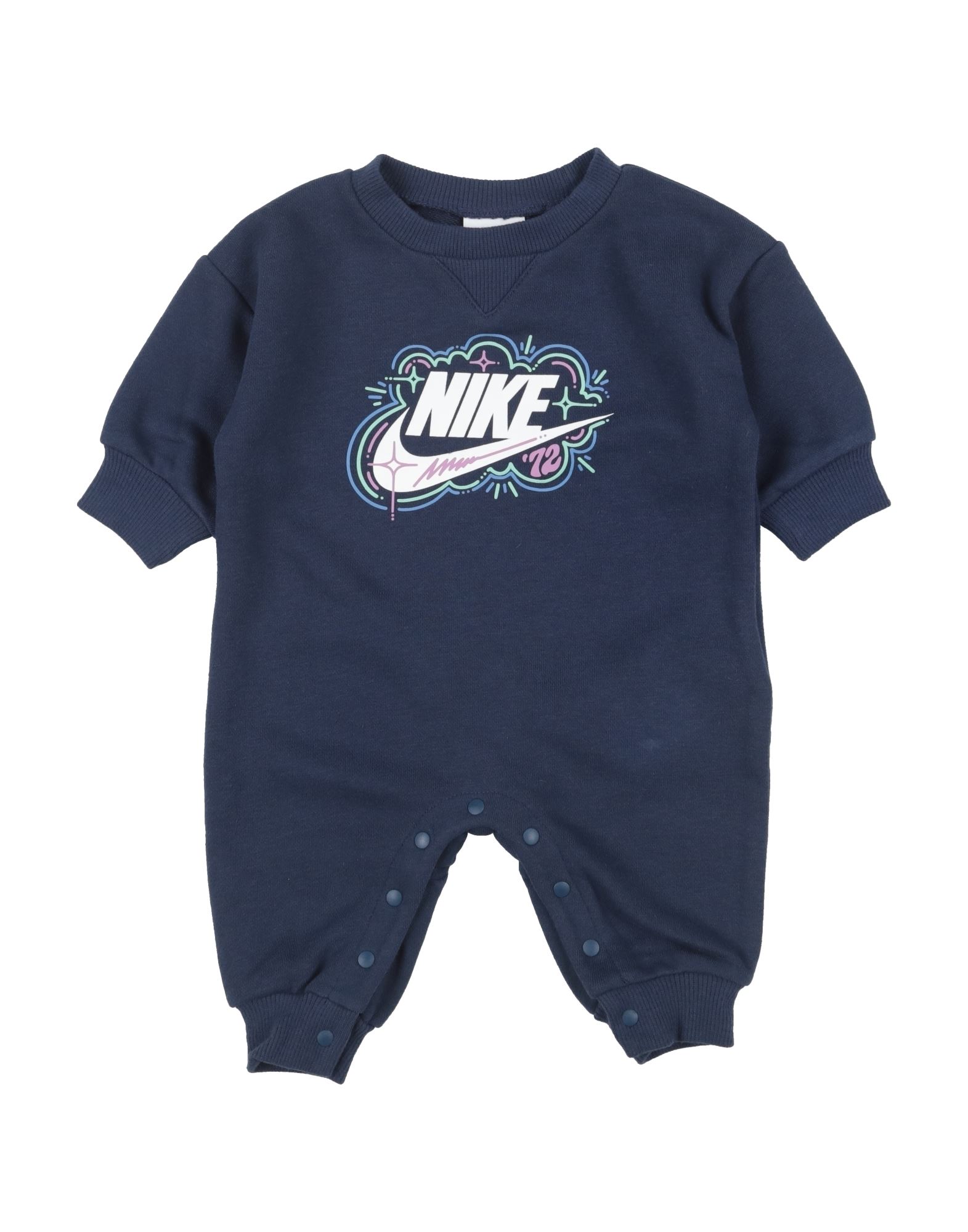 新品タグ付き NIKE 取り除き フード付きロンパース 60cm