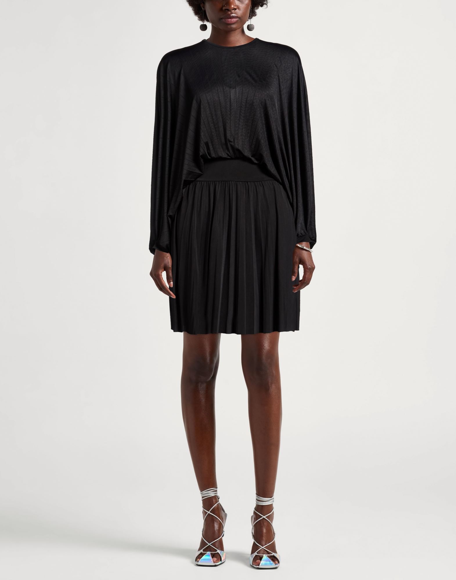 Relish - Robes - Robes Midi - On Yoox.com 