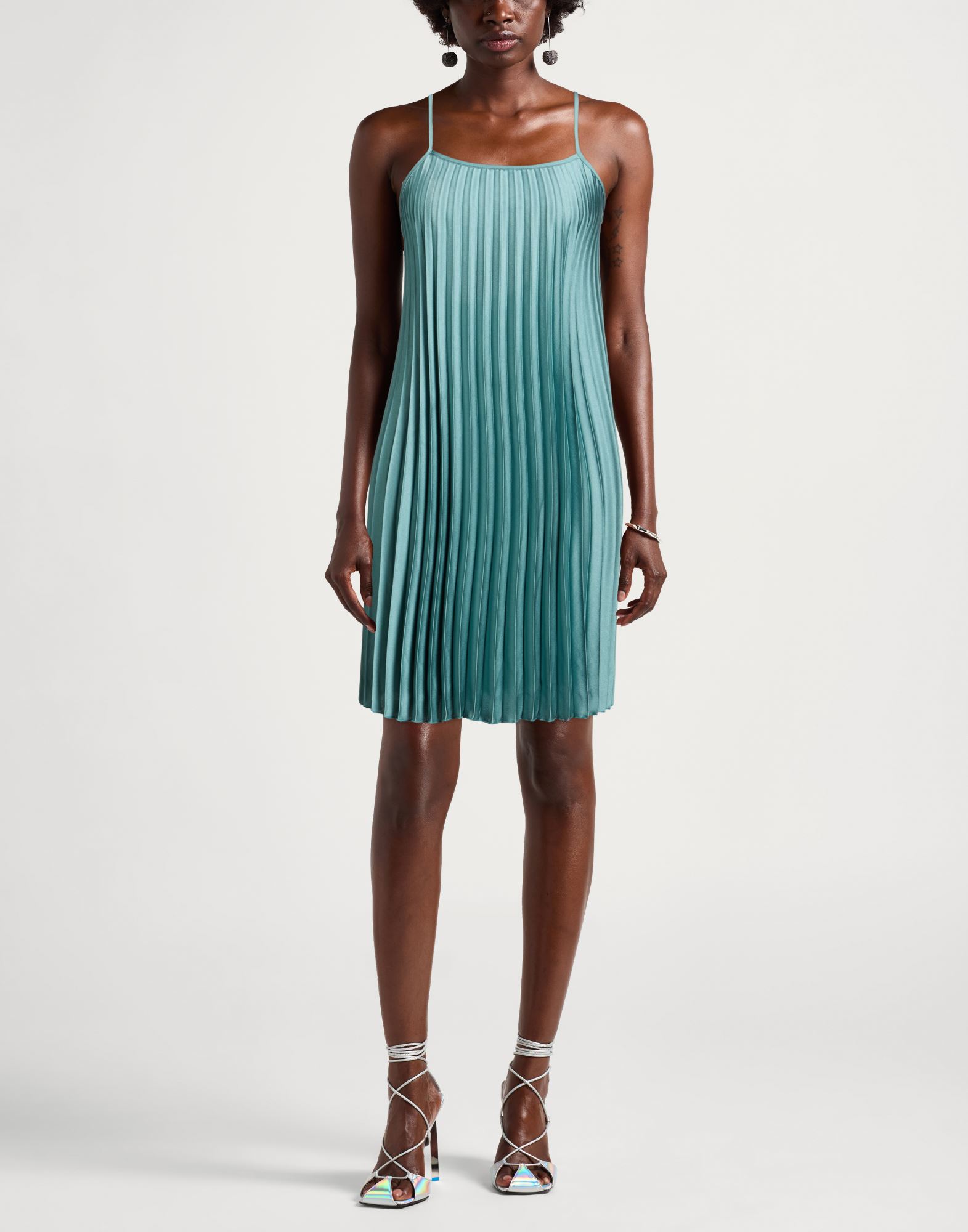  Vicolo - Kleider - Mini-kleider - On Yoox.com 
