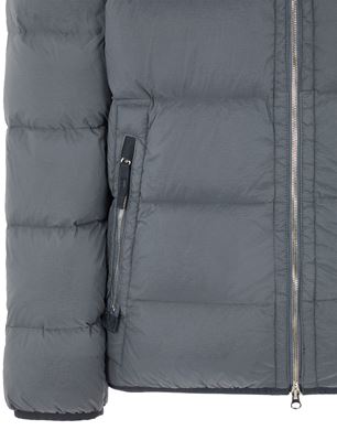 Stone Island Seamless Tunnel Down Jacket Olive – LESS 17