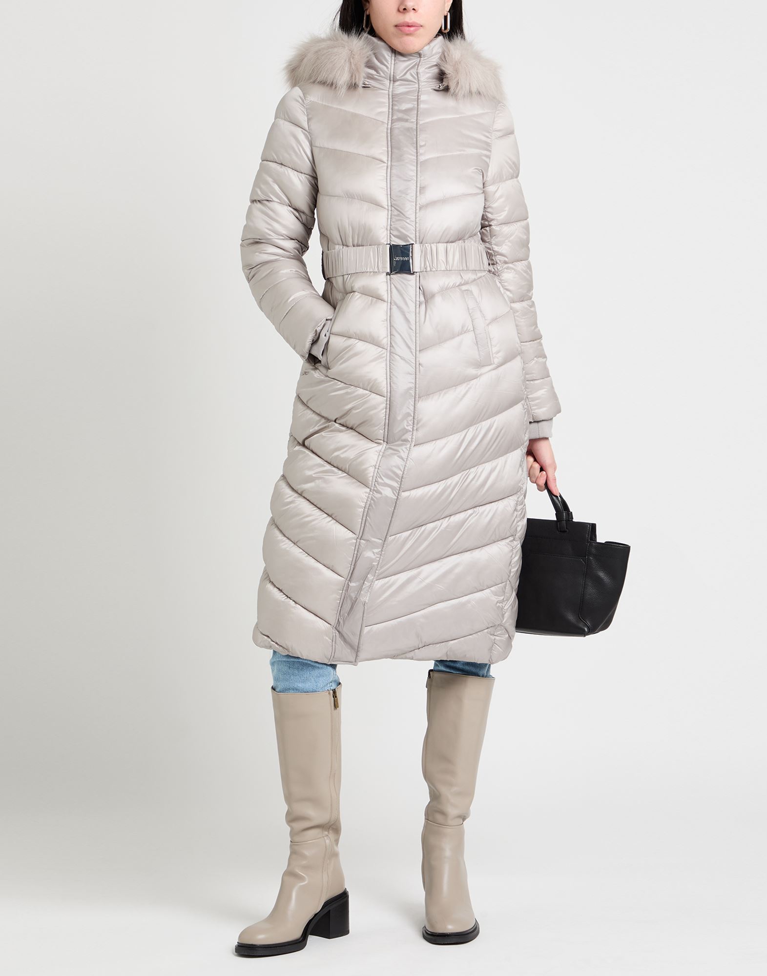  Guess - Jacken & Mäntel - Pufferjacken & Daunenjacken - On Yoox.com 