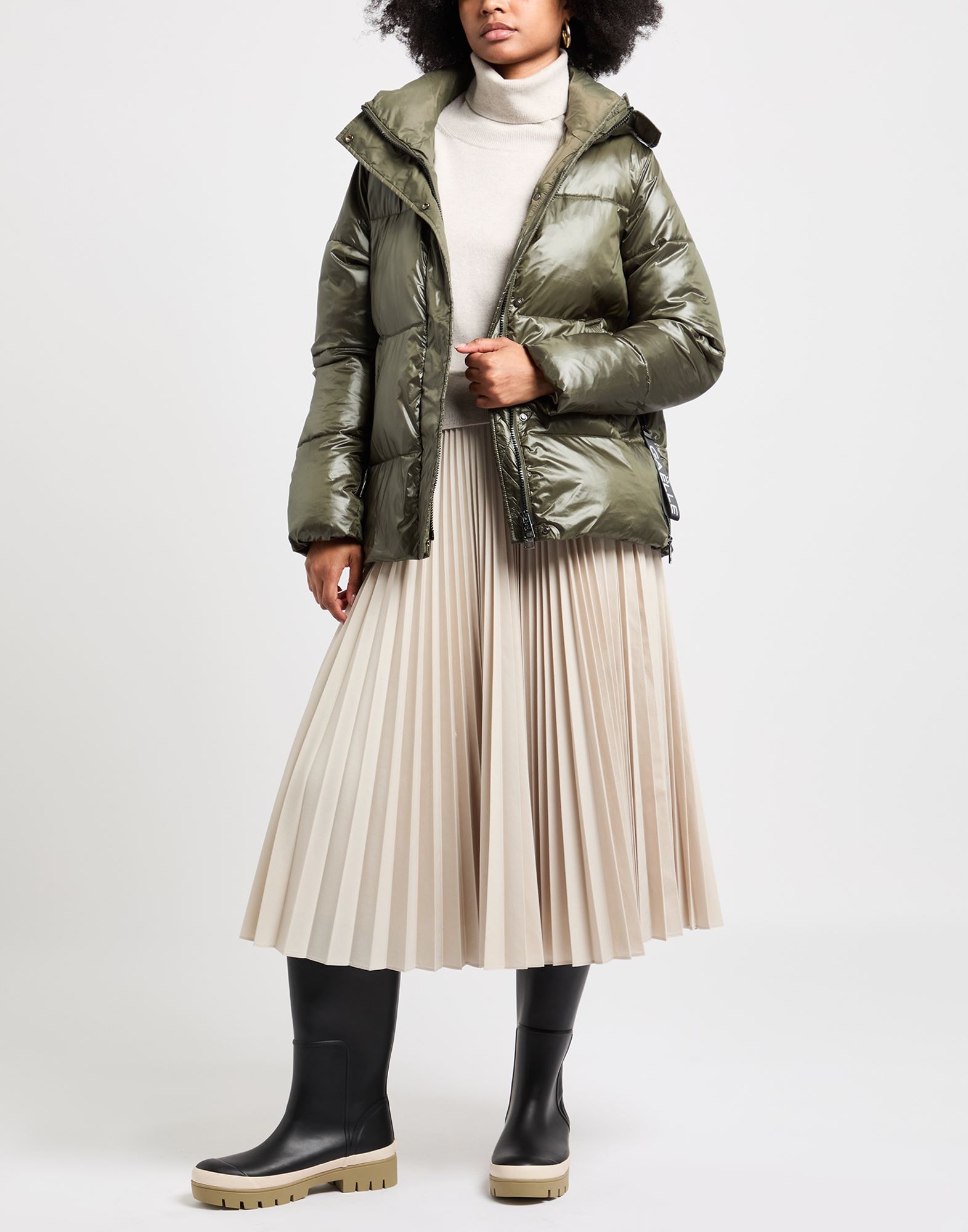  Gaëlle Paris - Jacken & Mäntel - Pufferjacken & Daunenjacken - On Yoox.com 