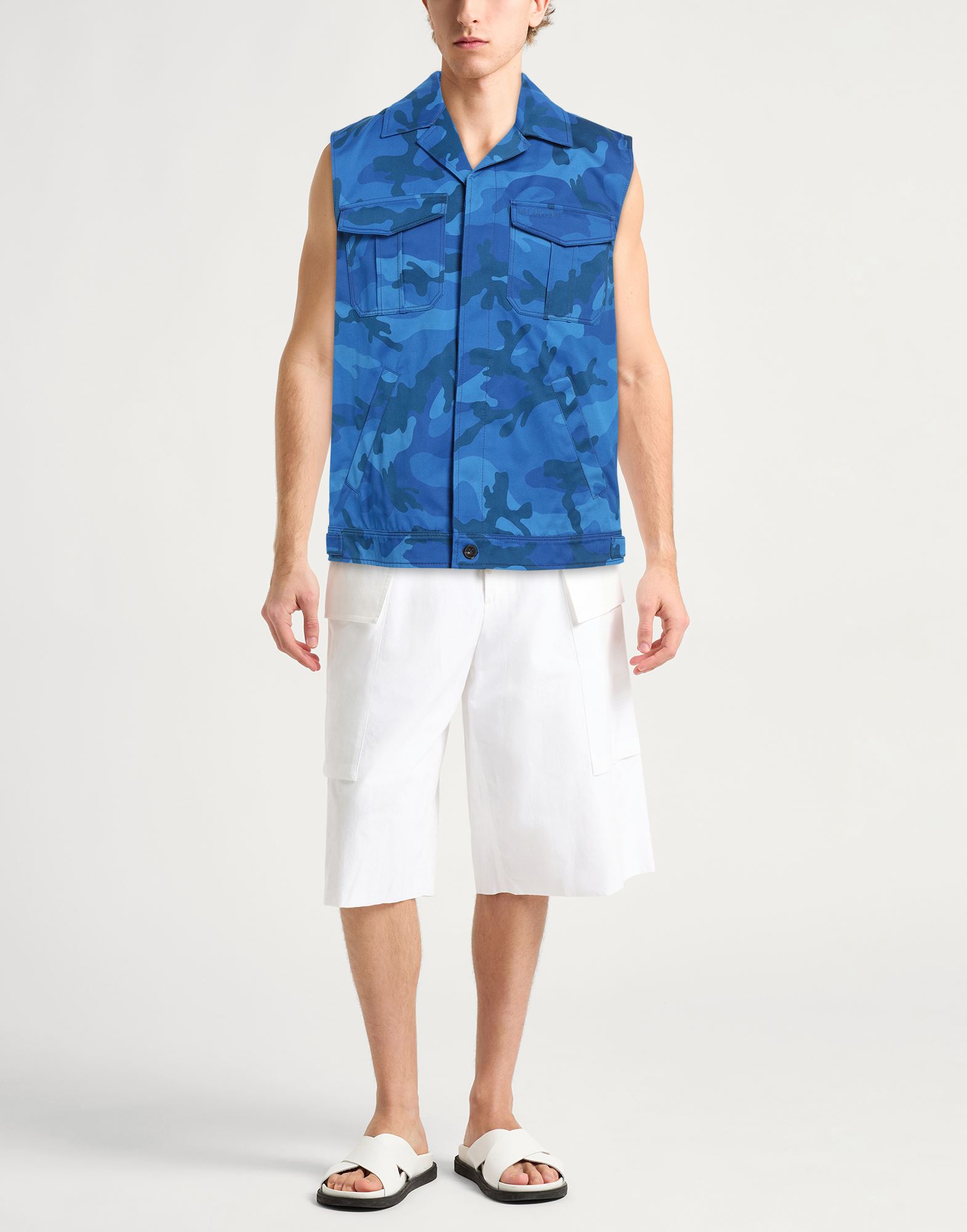  Valentino Garavani - Jacken & Mäntel - Westen - On Yoox.com 