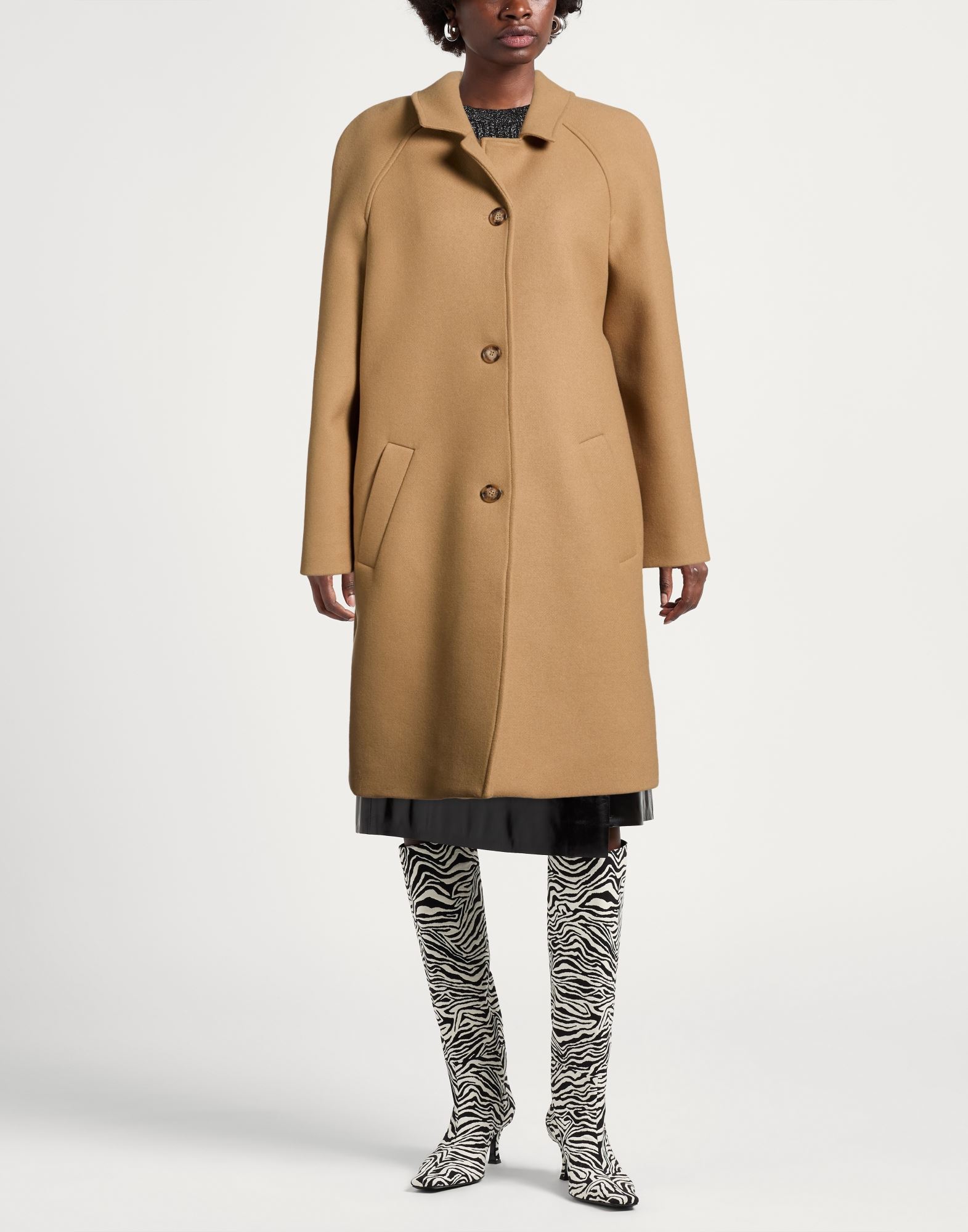  Moschino Jeans - Jacken & Mäntel - Mäntel - On Yoox.com 