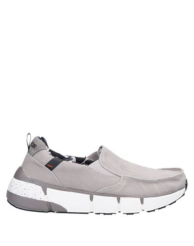 Кеды и кроссовки