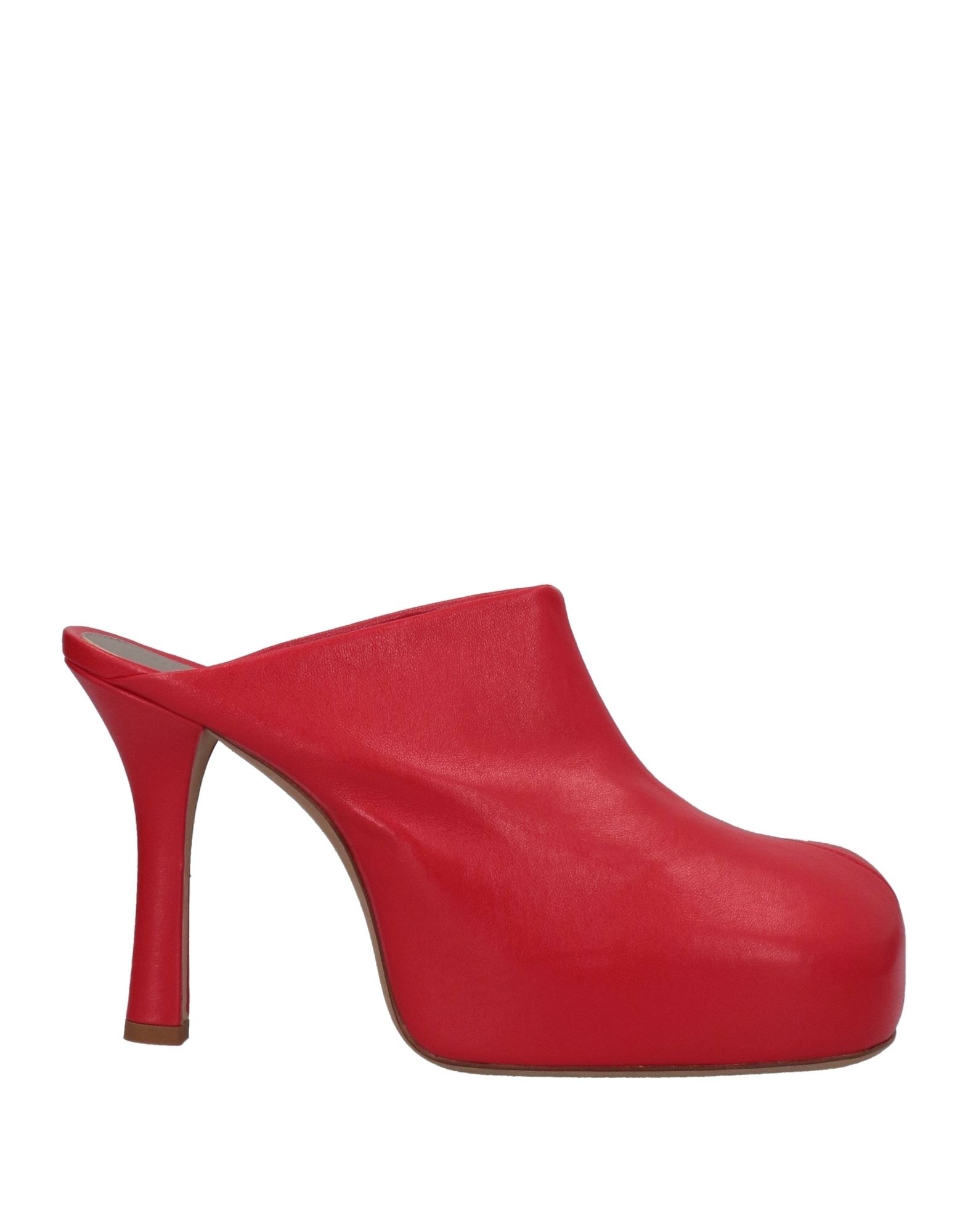 Shop Bottega Veneta Woman Mules & Clogs Red Size 7.5 Lambskin