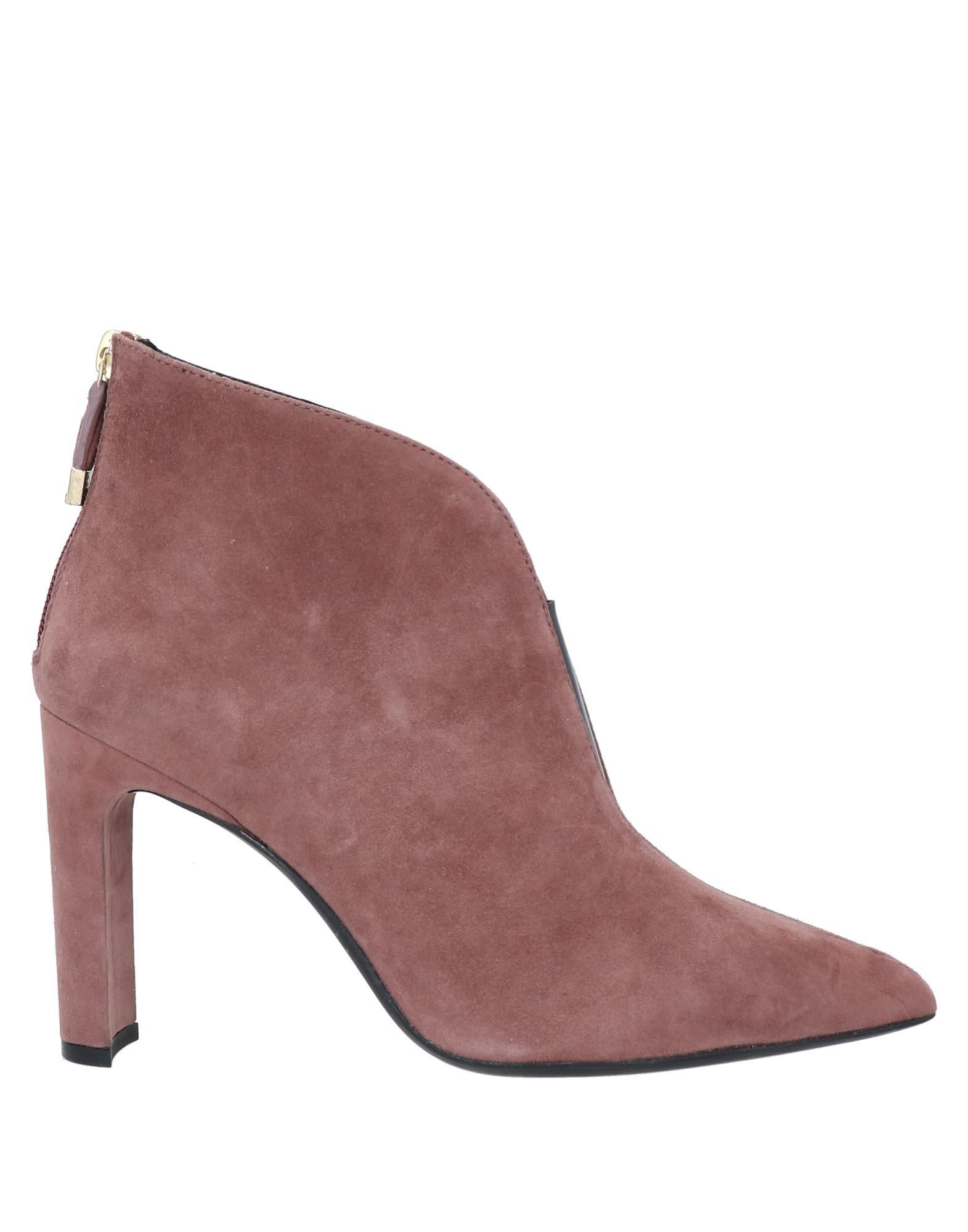 Bruno Premi Ankle Boots In Pale Pink