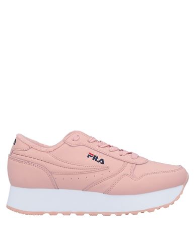 фото Низкие кеды и кроссовки fila