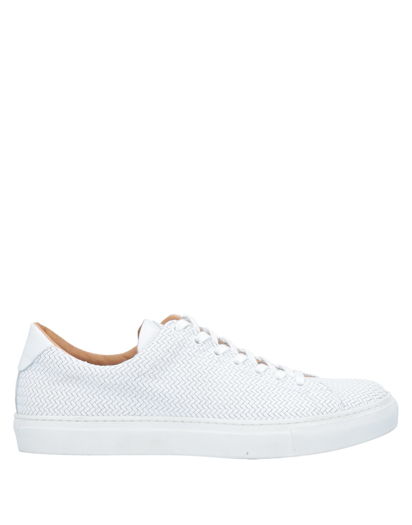 Seboy's Sneakers In White