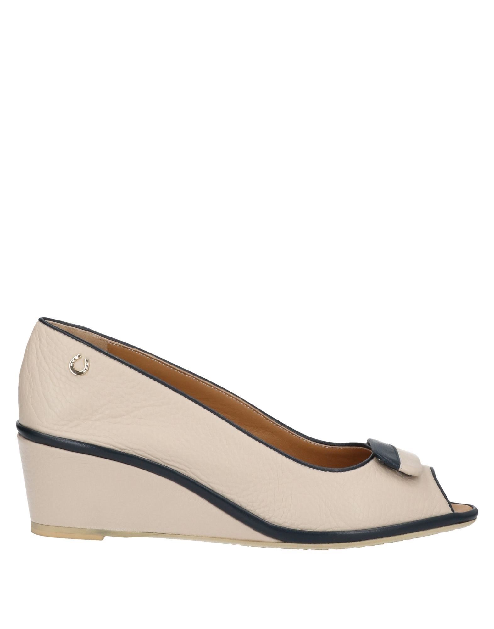 Pakerson Pumps In Pale Pink