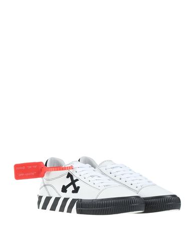 фото Низкие кеды и кроссовки off-white™