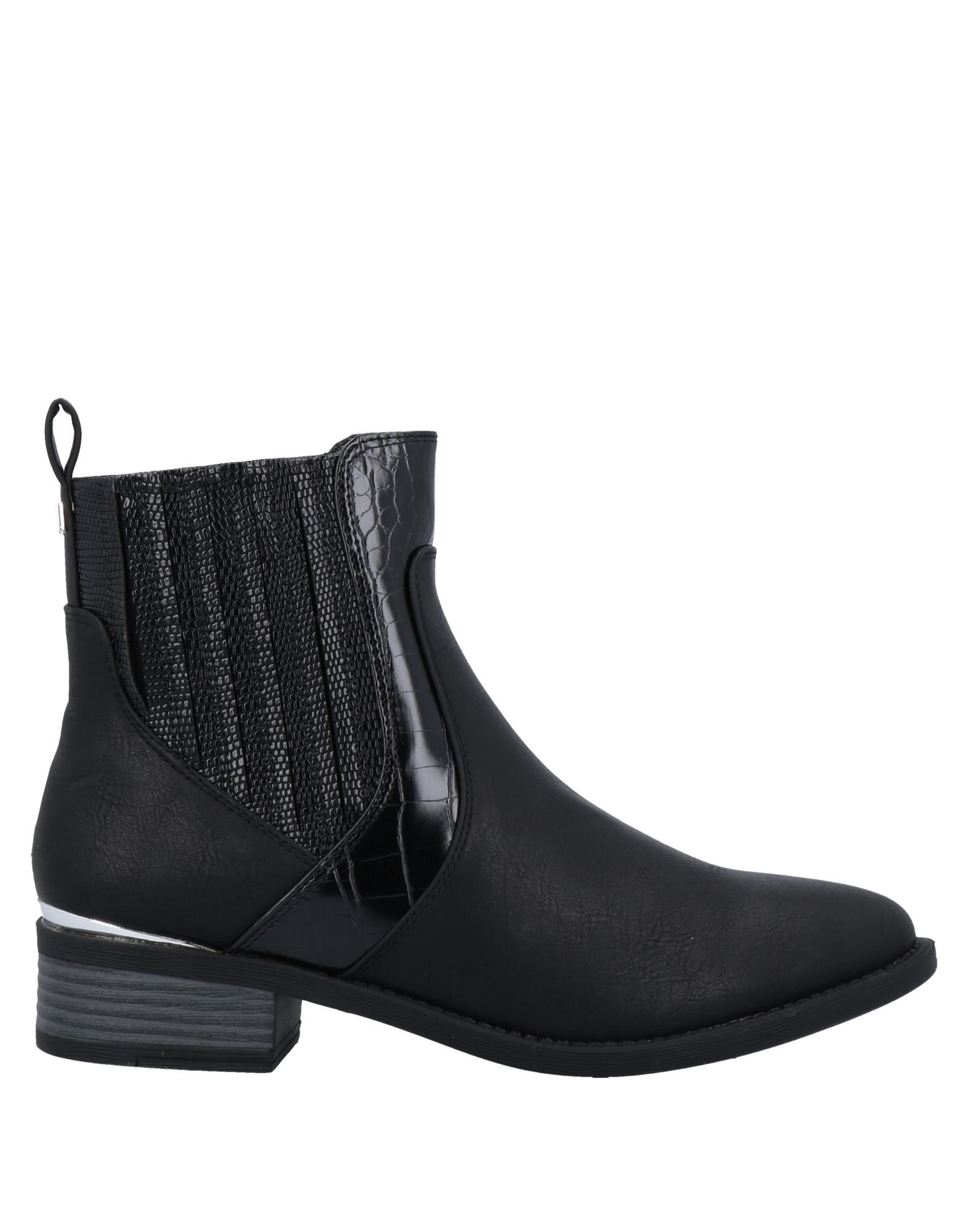 Maria Mare Ankle Boots In Black