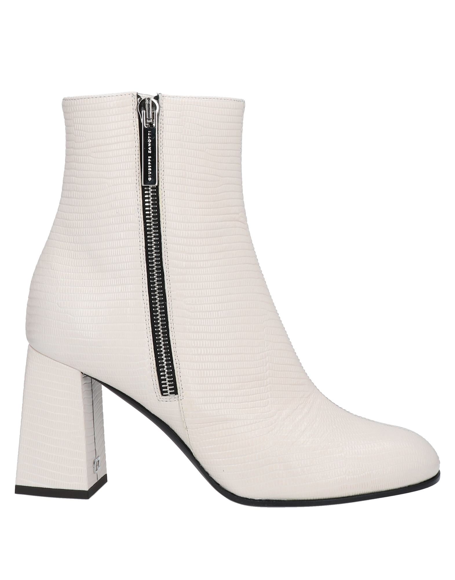 Giuseppe Zanotti Ankle Boots In Ivory