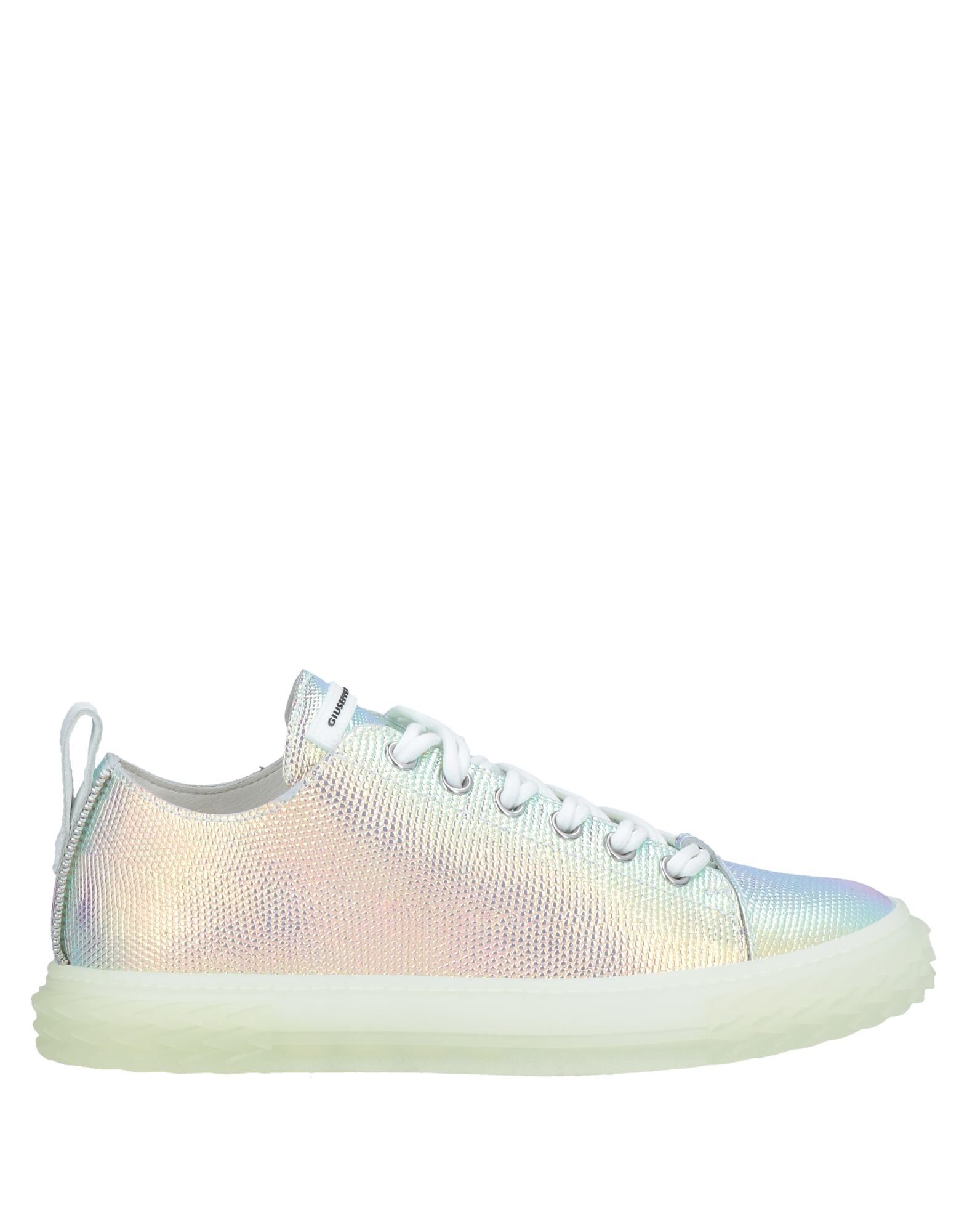 シルバー スニーカー メンズの人気商品 通販 価格比較 価格 Com