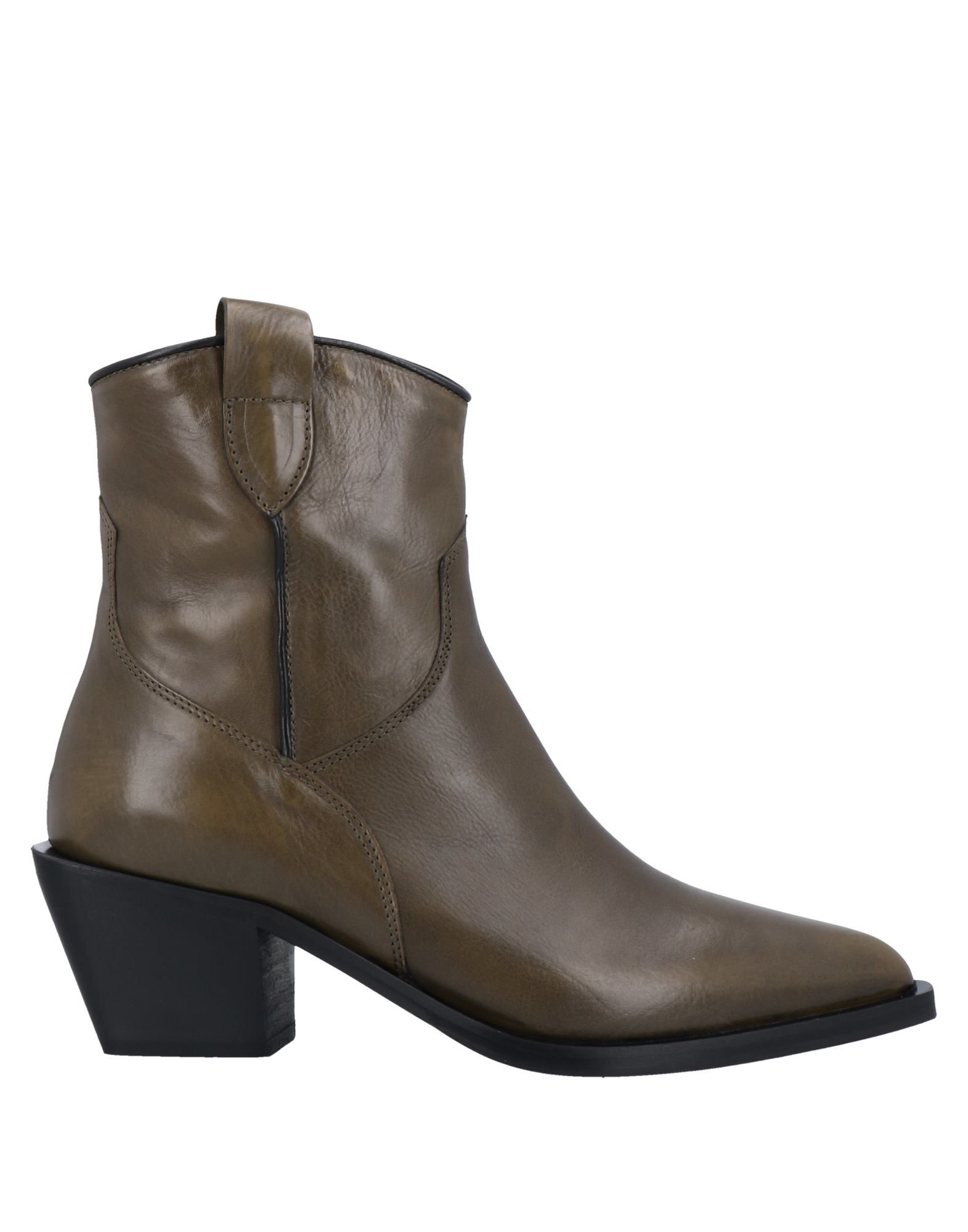 Laura Bellariva Ankle Boots In Military Green