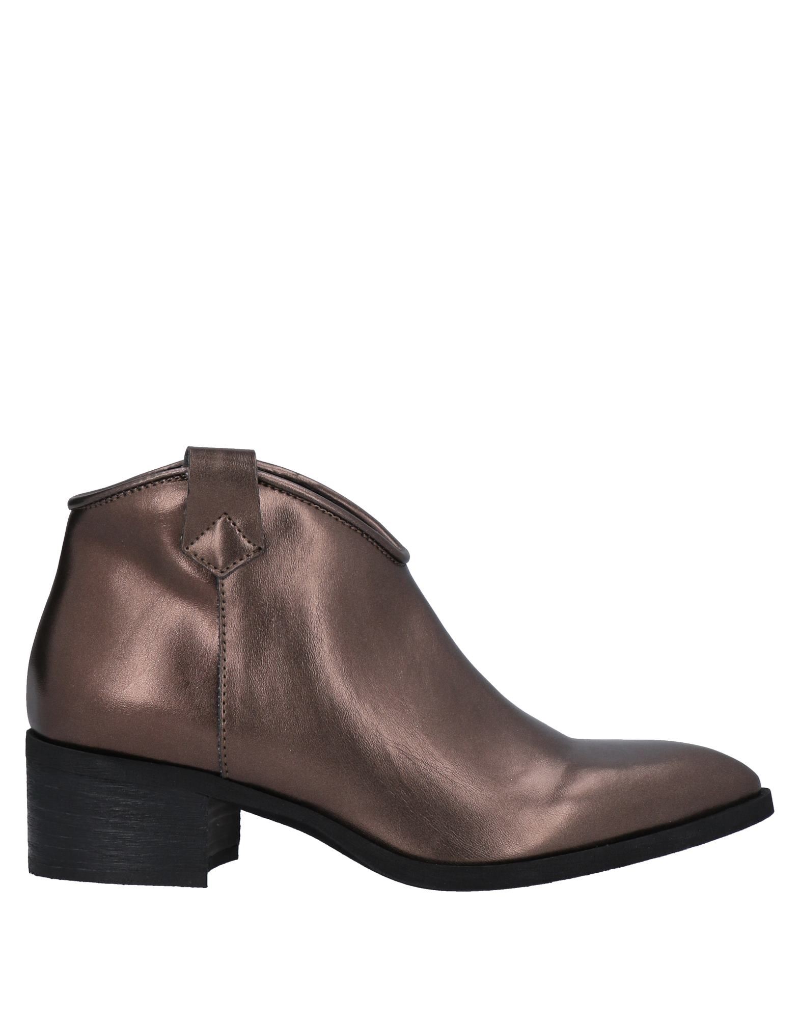 Tsd12 Ankle Boots In Bronze