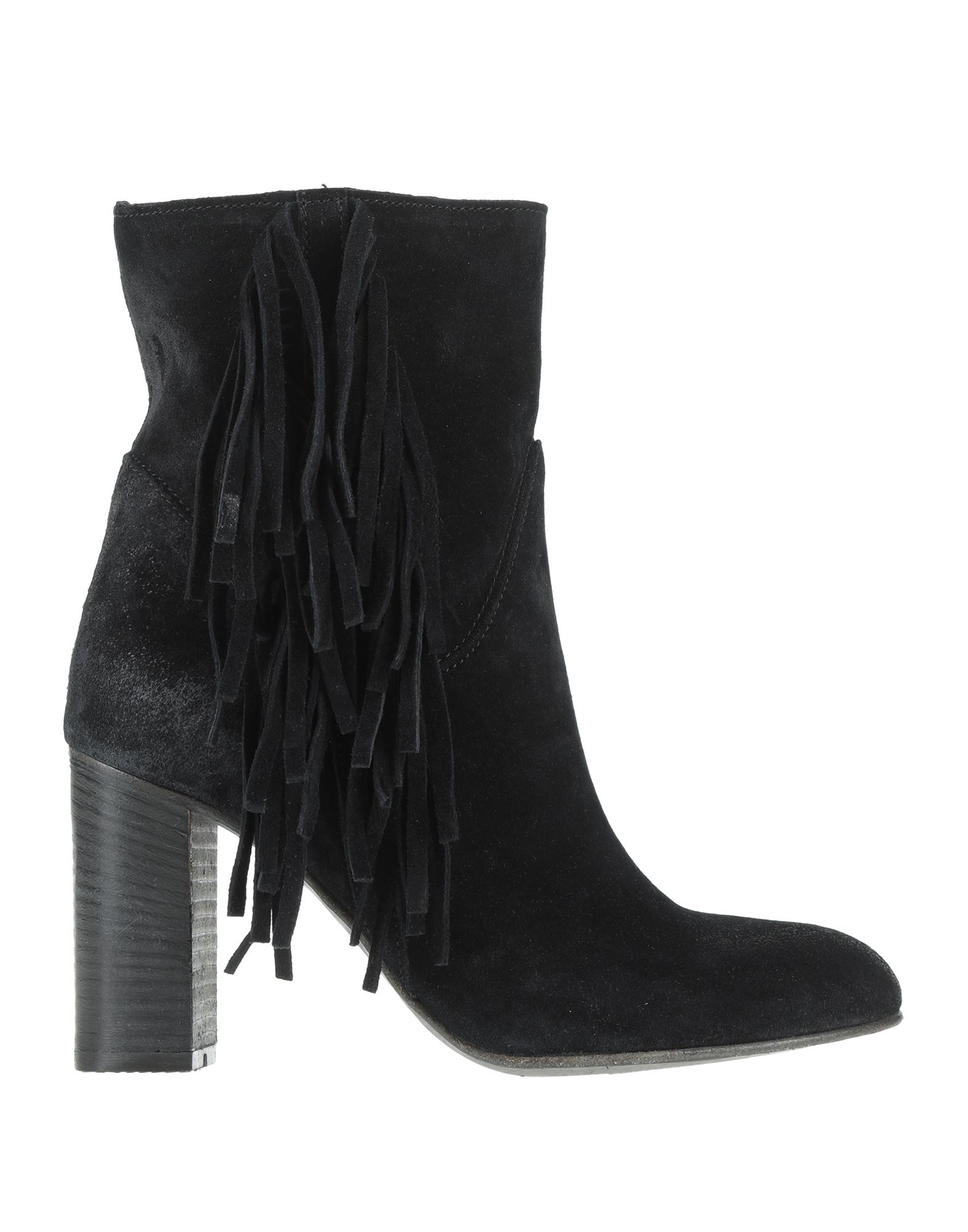 Sofia / Len Ankle Boots In Black