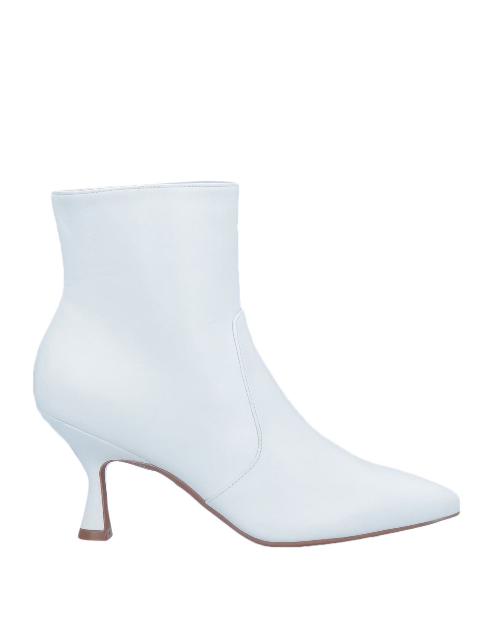 Stuart Weitzman Ankle Boots In White