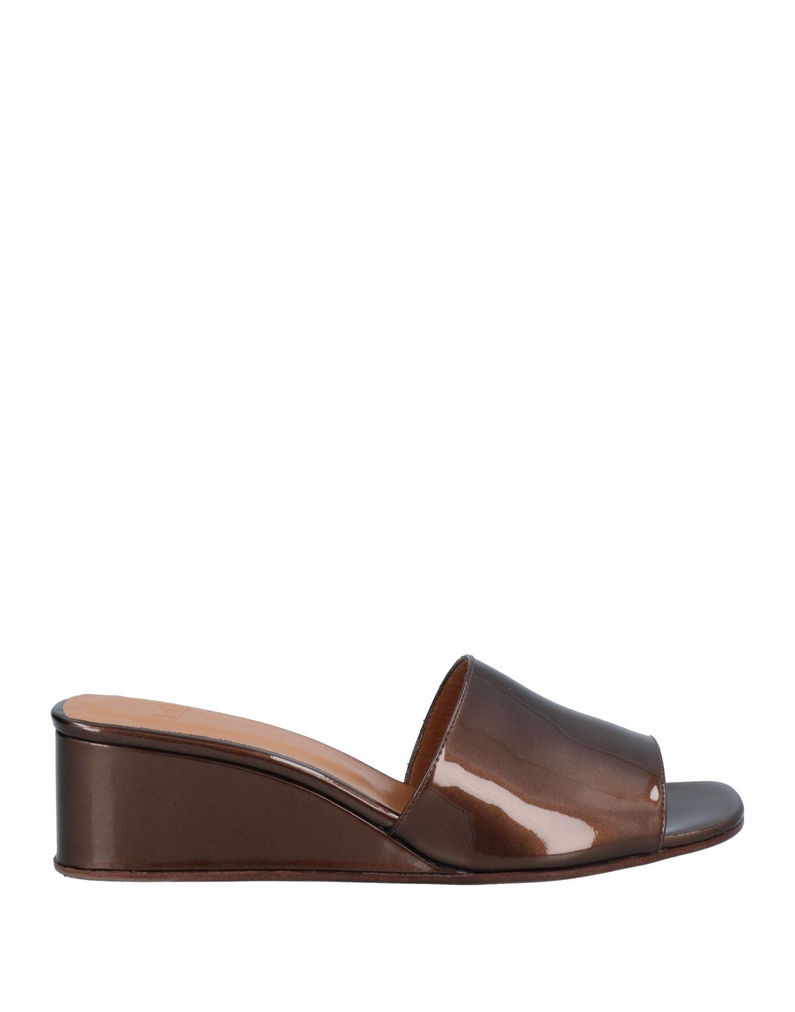 Loq Sandals In Brown