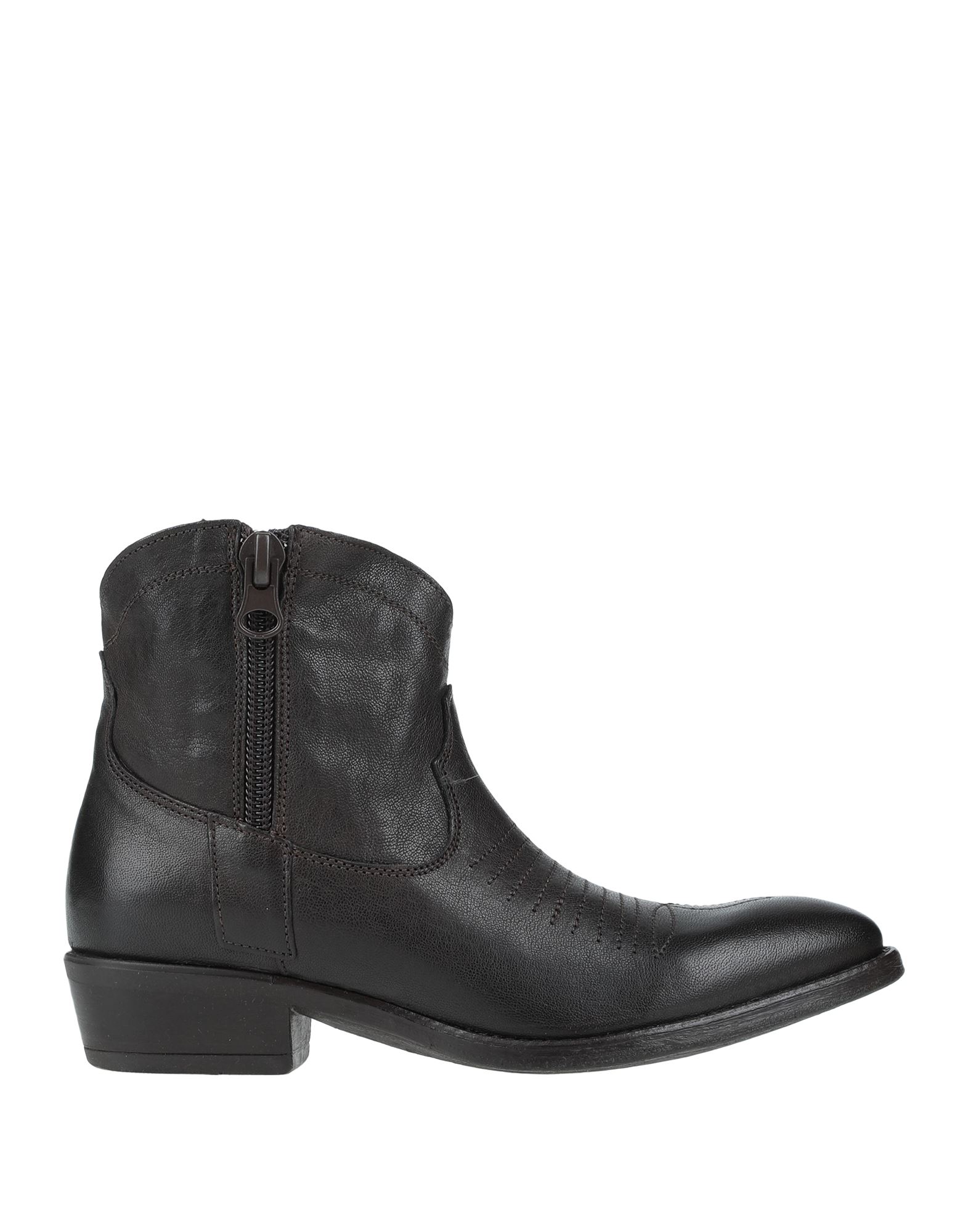 Oroscuro Ankle Boots In Steel Grey
