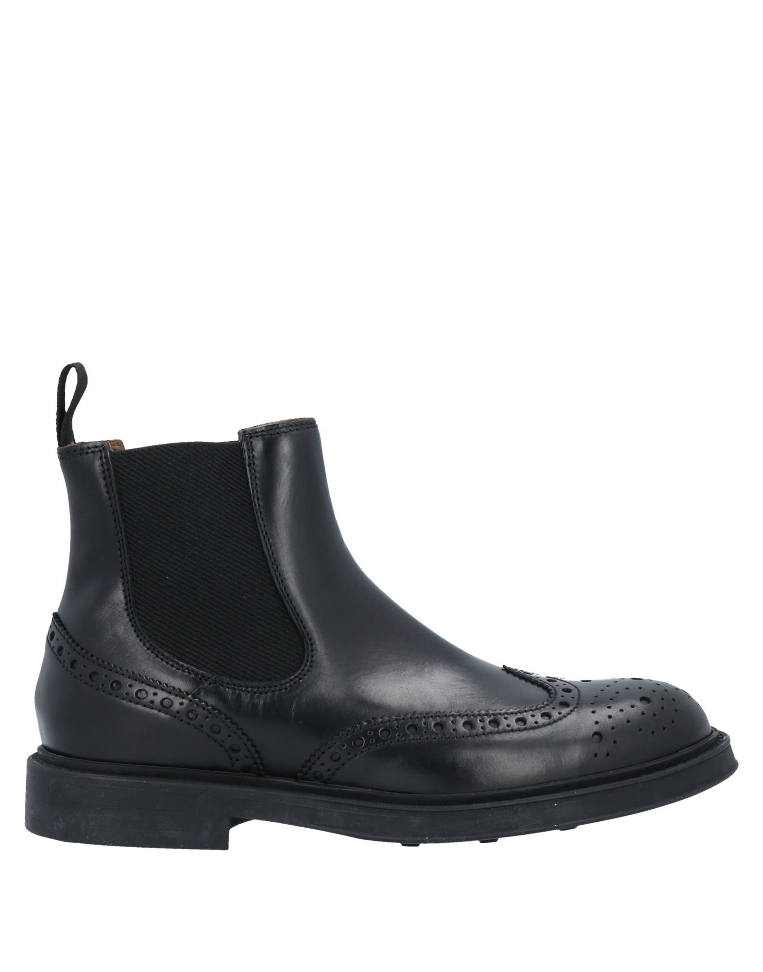 Frau Ankle Boots In Black