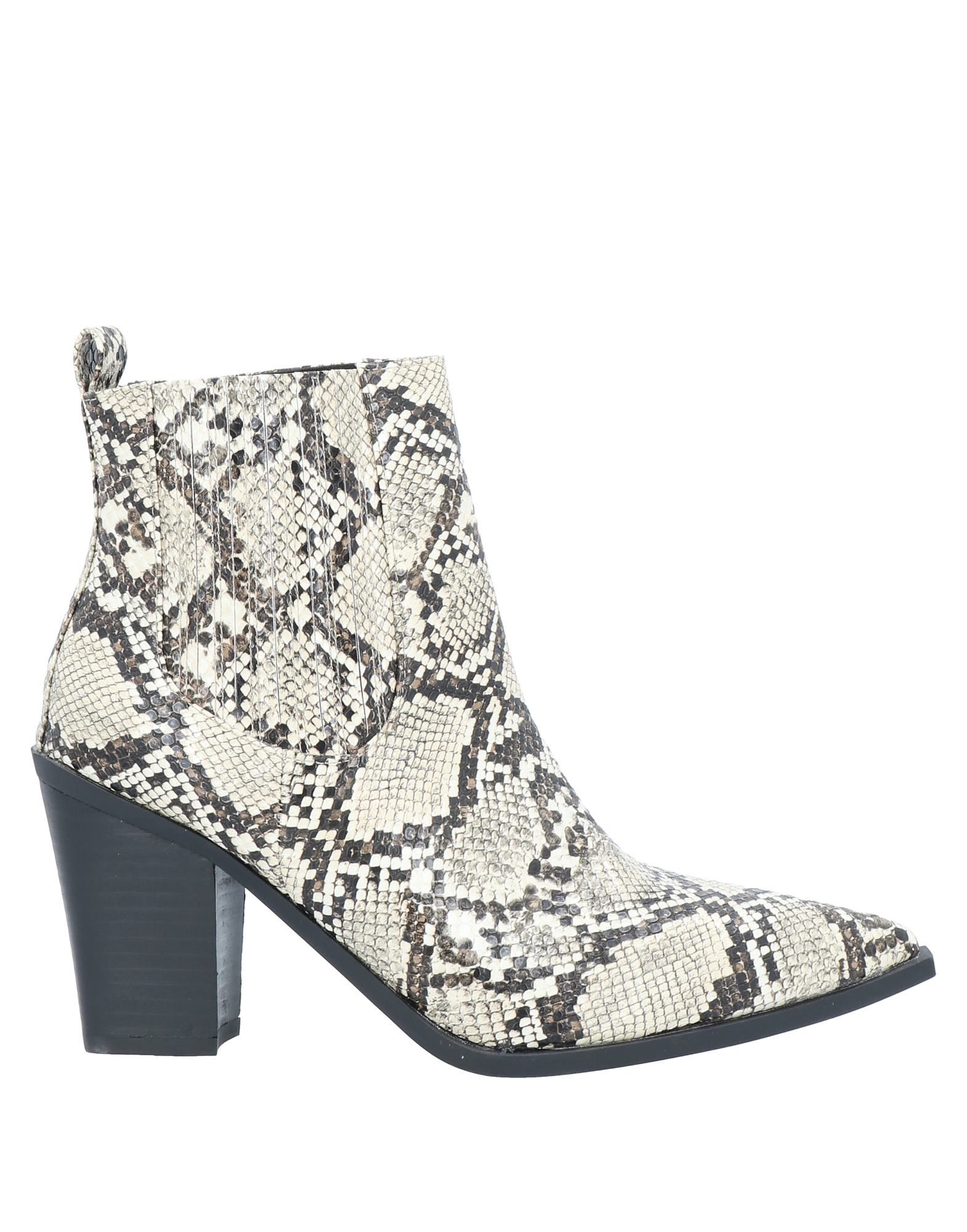 Pregunta Ankle Boots In White