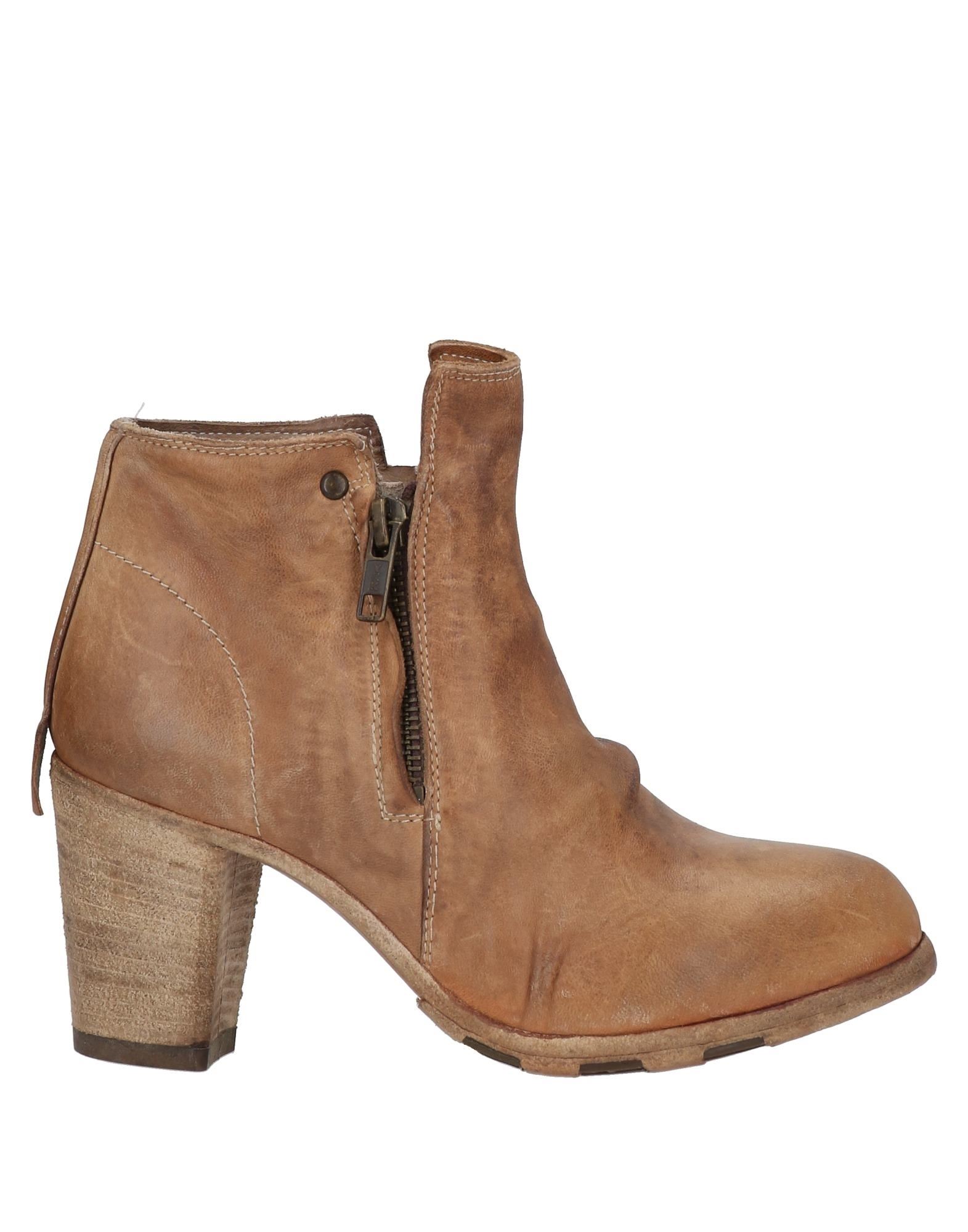 Shoto Ankle Boots In Sand