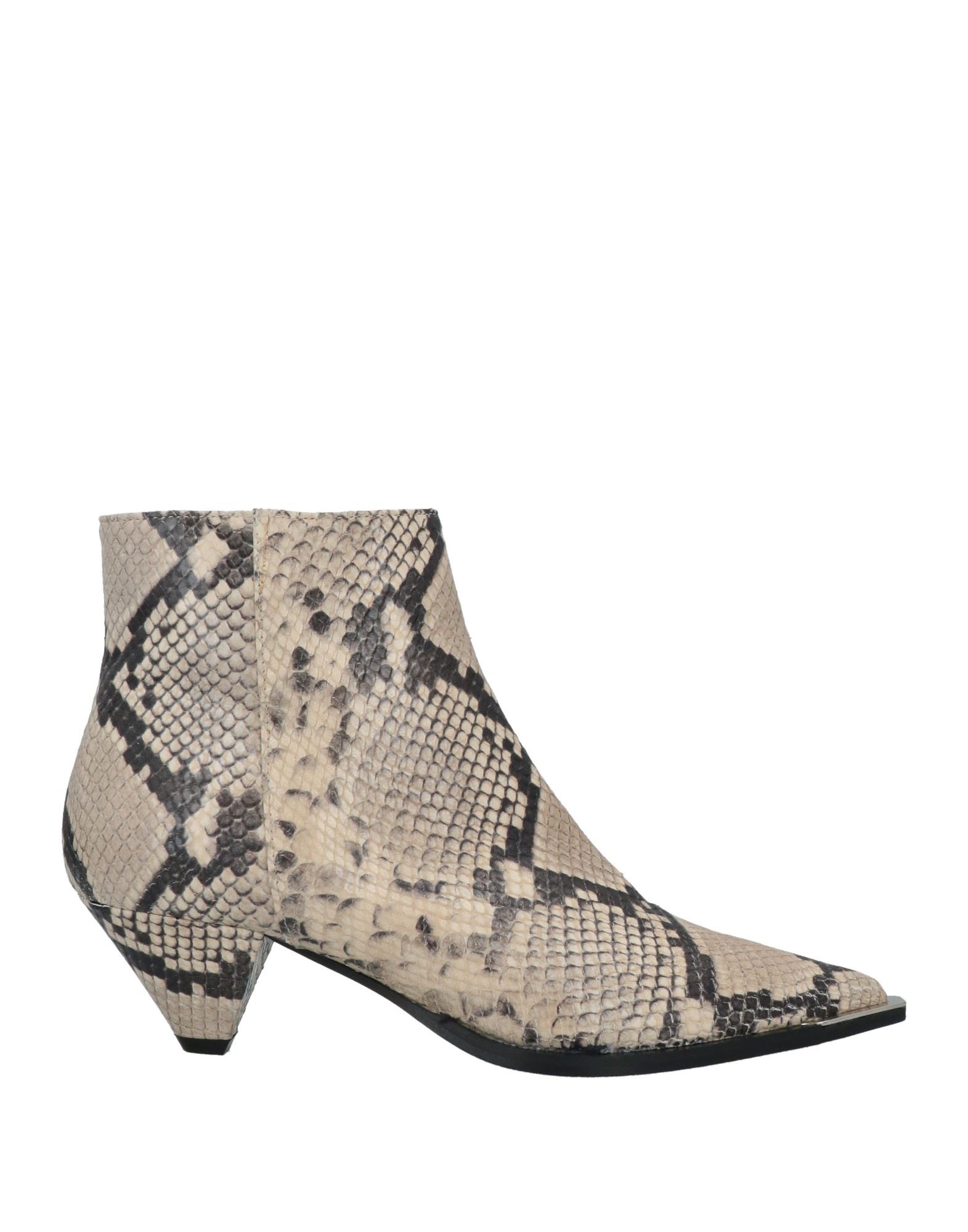 Aldo Castagna Ankle Boots In Beige