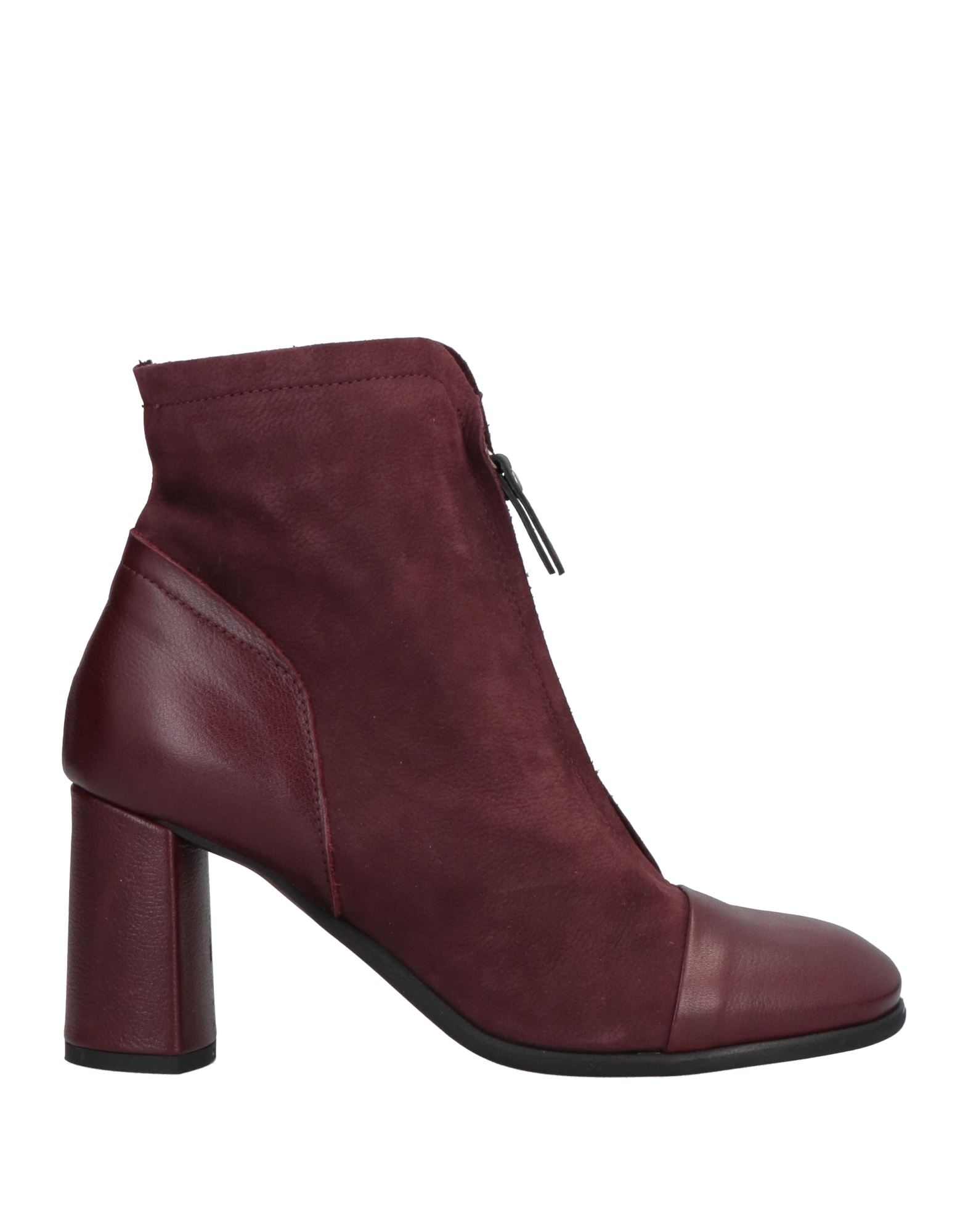 Lilimill Ankle Boots In Maroon