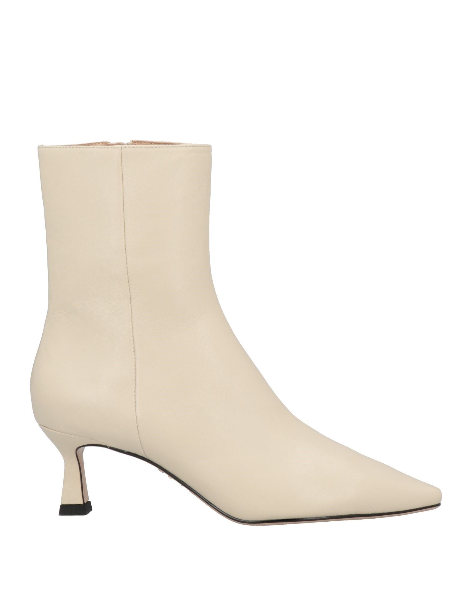 Lola Cruz Ankle Boots In Grey